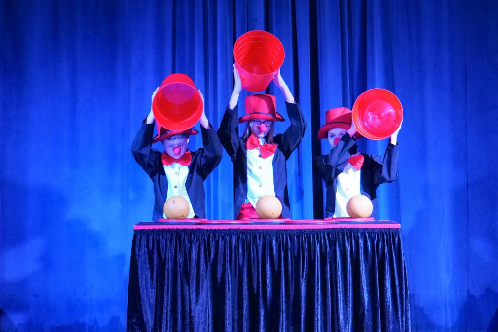 zkom-aurich-kinderambulanz-Circus-Tausendtraum-04