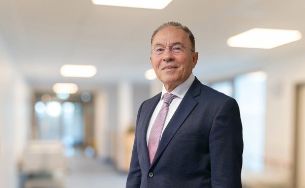 zkom-neuigkeiten-neuer-chefarzt-innerenmedizin-drjoachimfrank