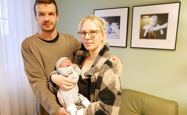 zkom-neuigkeiten-neujahrsbaby-aurich
