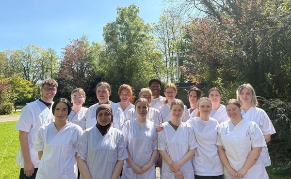 zkom-neuigkeiten-pflegeschüler-übernehmen-pneumologiestation-aurich