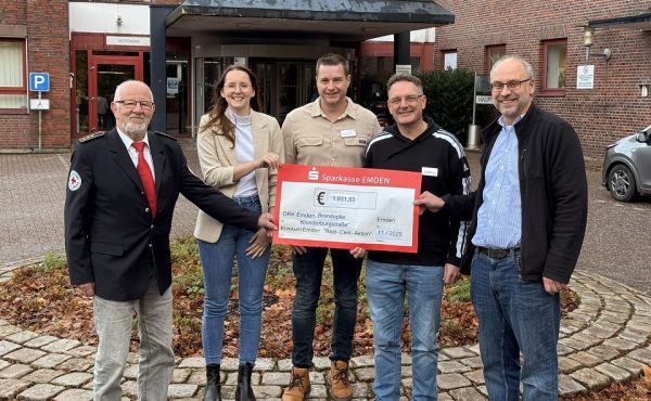 zkom-neuigkeiten-spende-an-drk-emden