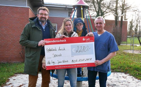 zkom-neuigkeiten-spende-pferdesportzentrum-lang-kinderklinik-aurich